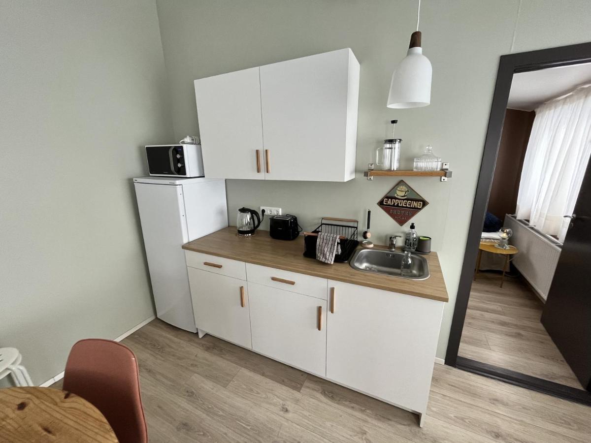 Bridge Apartment เอยิลส์สตาดีร์ ภายนอก รูปภาพ